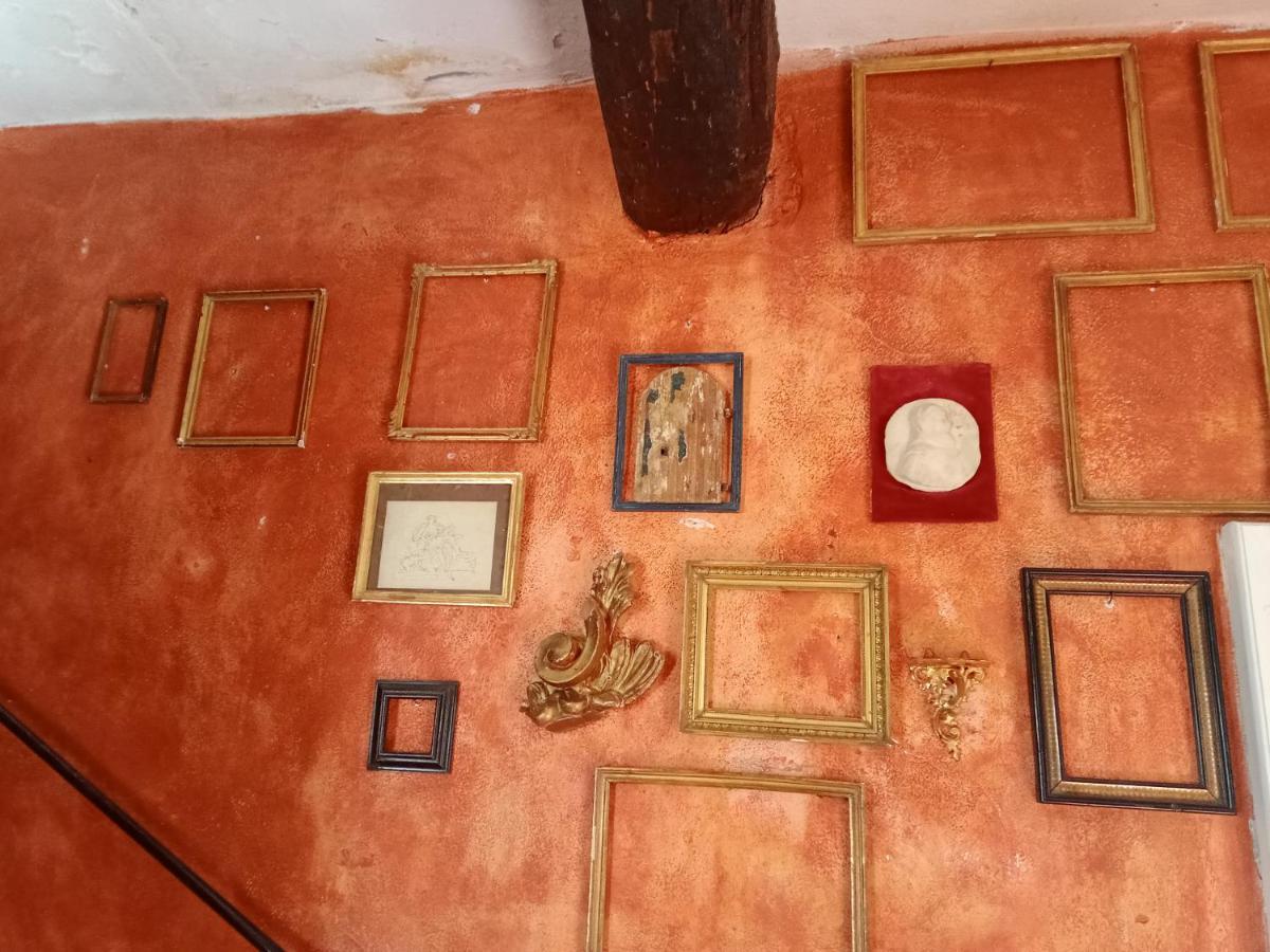 Morelli House Guest House Montalbo Luaran gambar