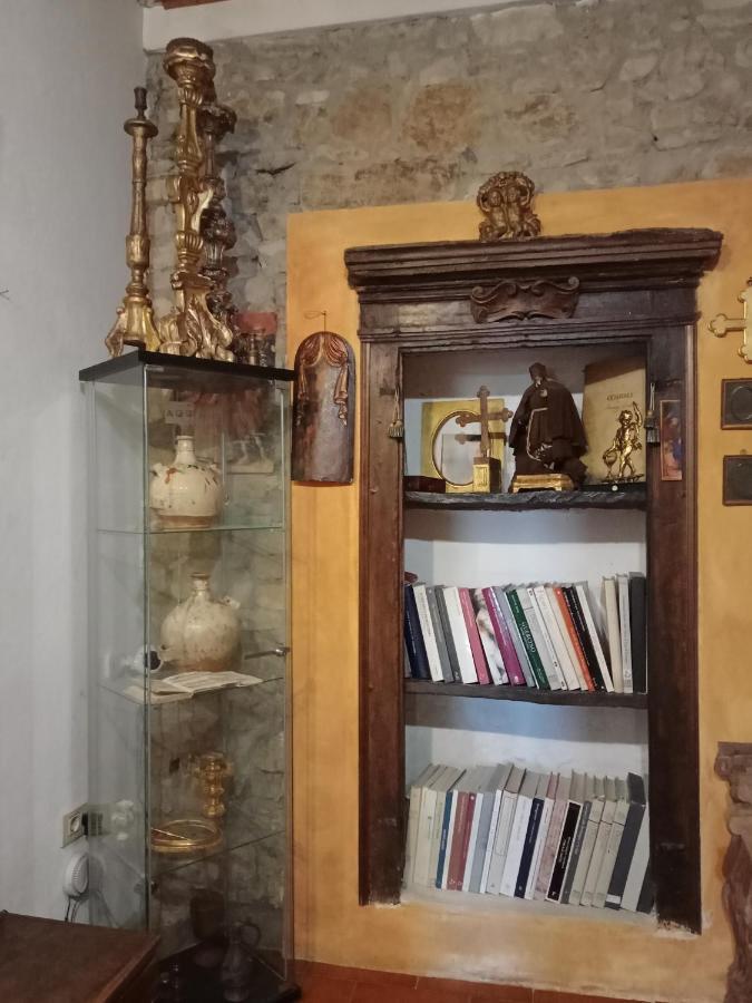 Morelli House Guest House Montalbo Luaran gambar