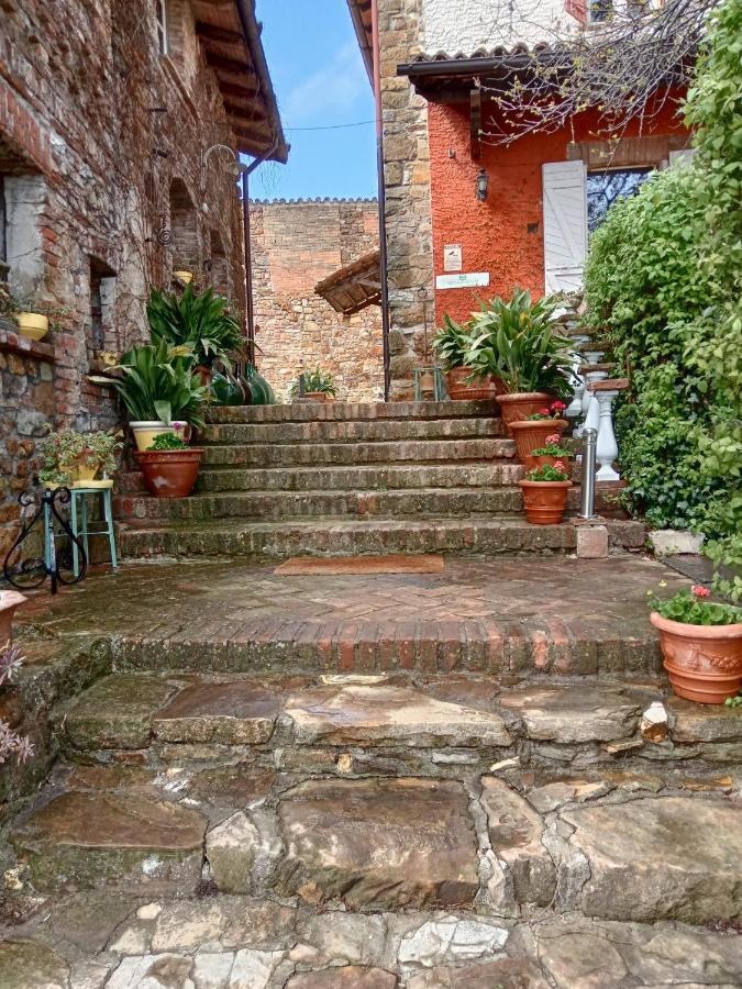 Morelli House Guest House Montalbo Luaran gambar