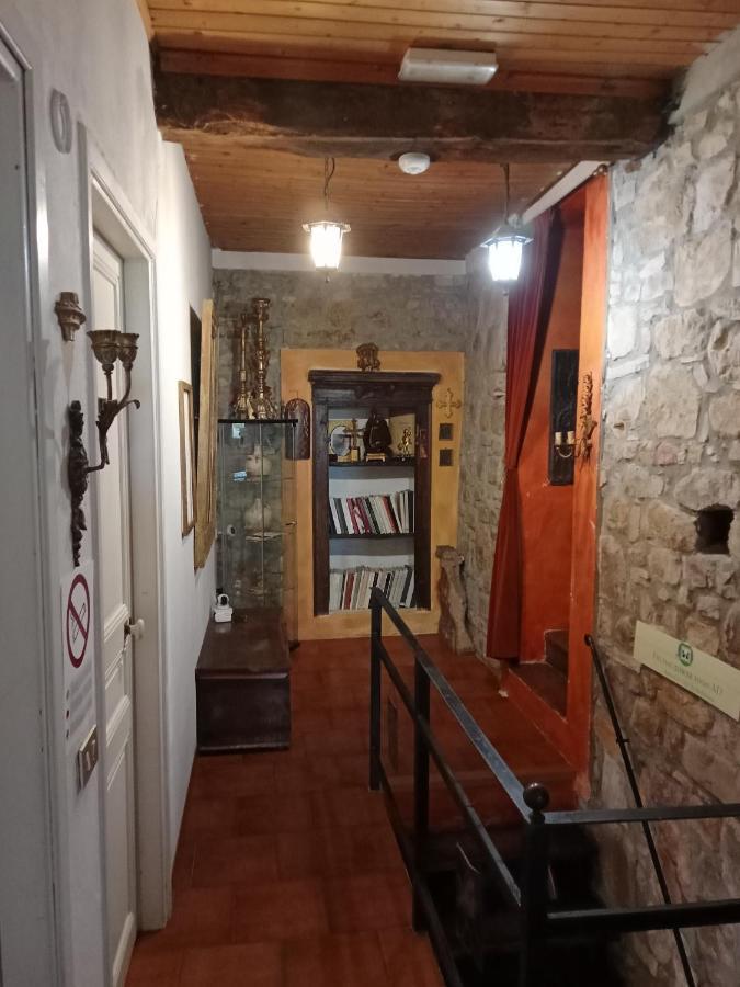 Morelli House Guest House Montalbo Luaran gambar