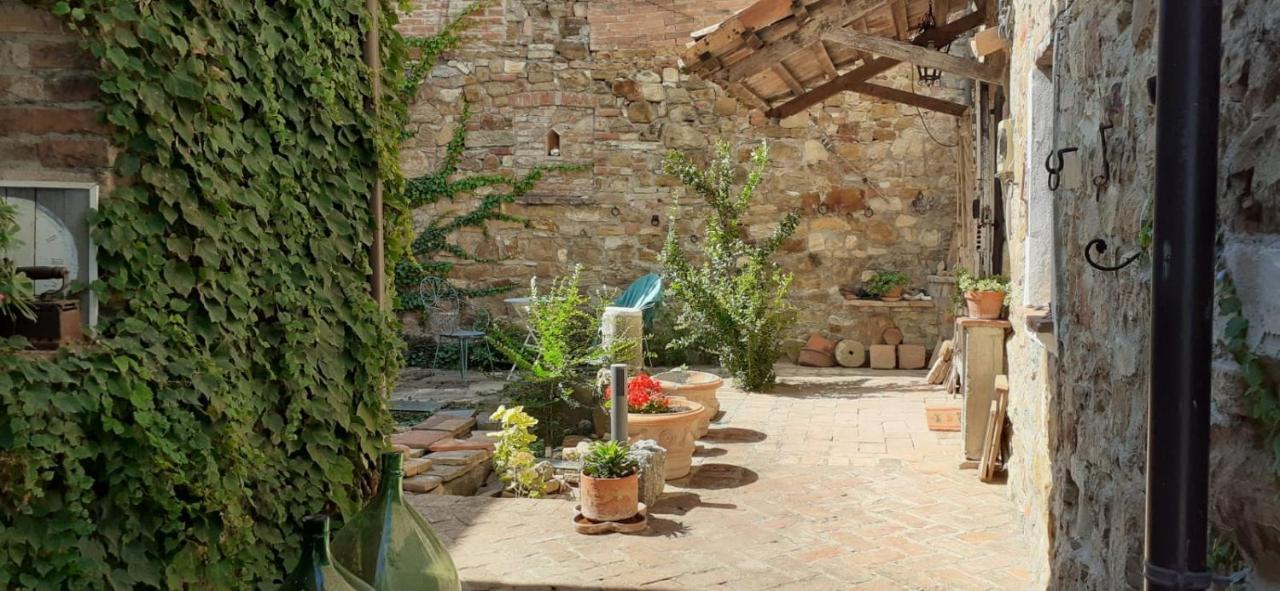 Morelli House Guest House Montalbo Luaran gambar